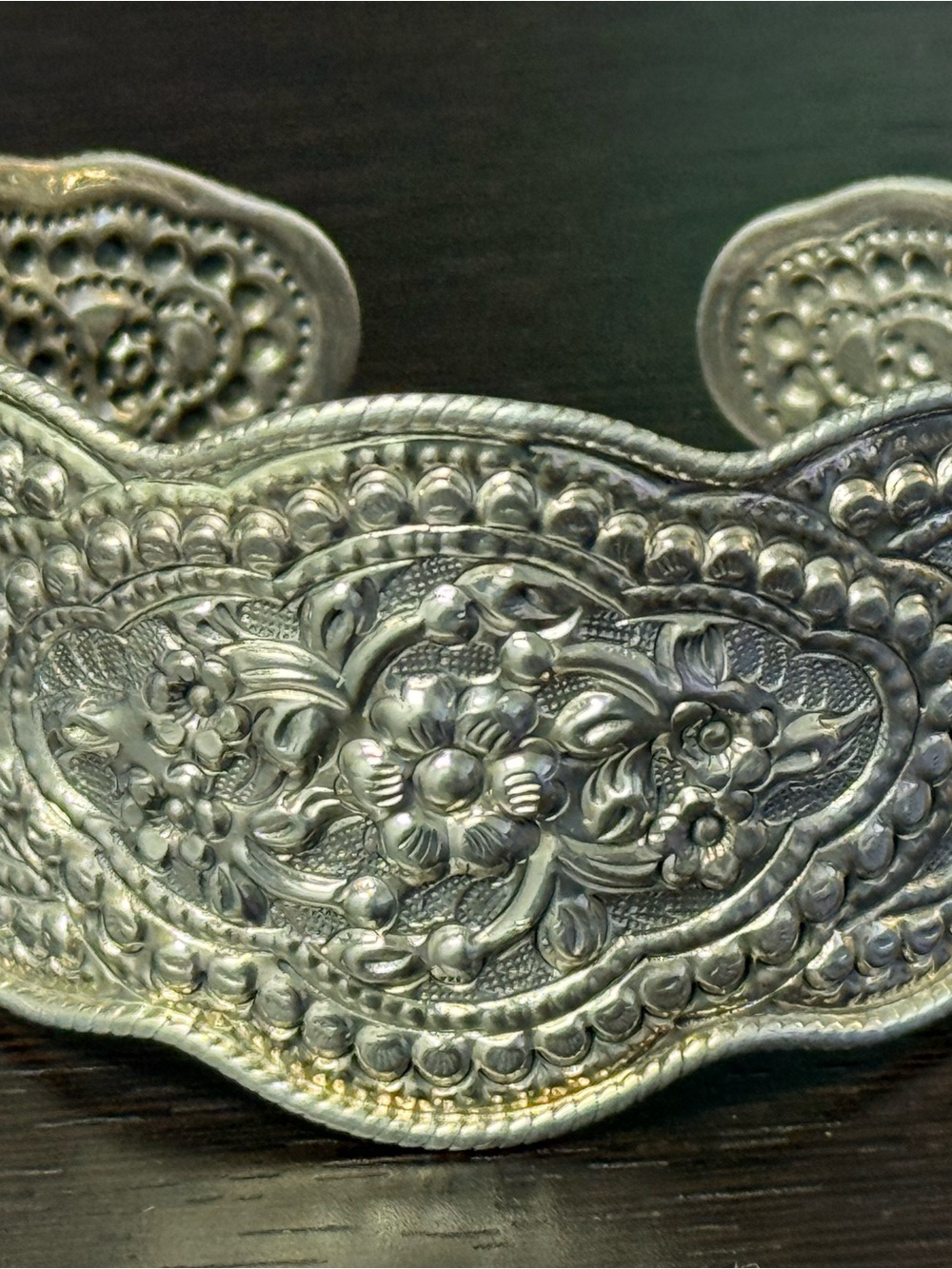 Vintage Silver Floral Engraved Cuff Bracelet 925 Thailand